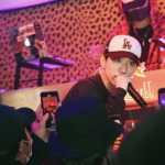 ファン失望…【人気ラッパー百足】コカイン所持で逮捕！